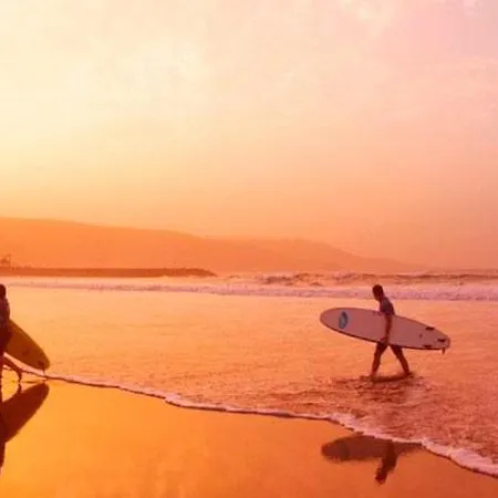Апартаменти Canteras Surf *